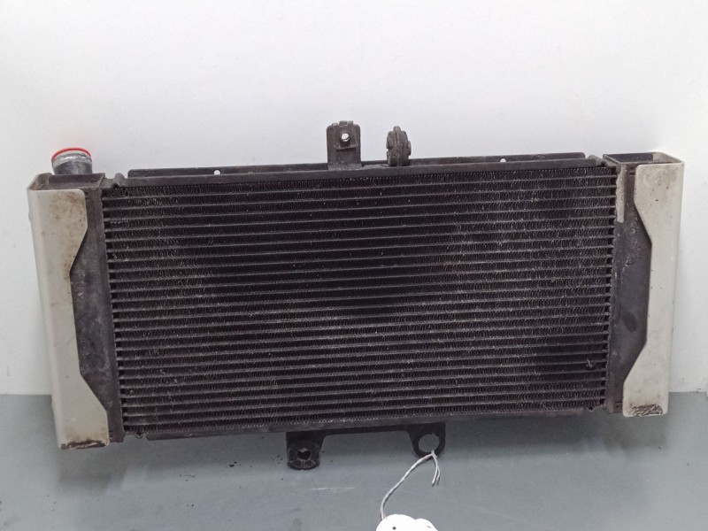 Recambio de radiador agua para suzuki gsf bandit gsf 650 a bandit (wvjc) referencia OEM IAM 911070  