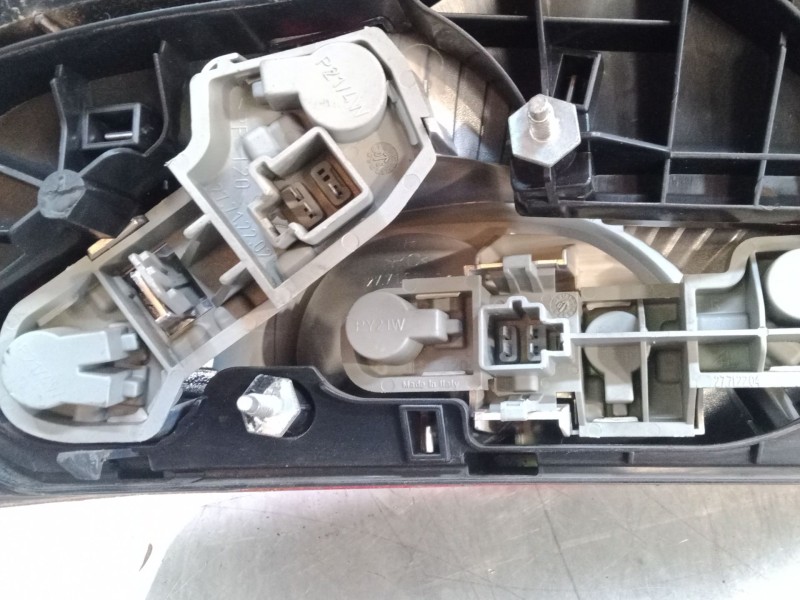 Recambio de piloto trasero derecho para volvo c30 (533) 1.6 d referencia OEM IAM    Recambio de piloto trasero derecho para volvo c30 (533) 1.6 d referencia OEM IAM