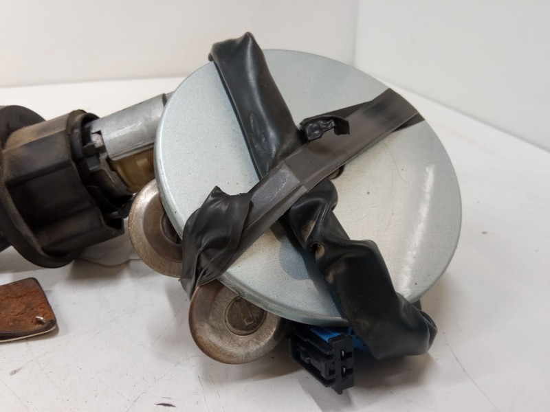 Recambio de kit bombines para peugeot 206 hatchback (2a/c) 1.4 i referencia OEM IAM    Recambio de kit bombines para peugeot 206 hatchback (2a/c) 1.4 i referencia OEM IAM