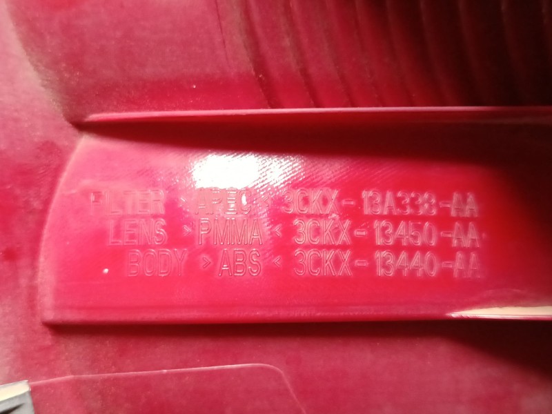 Recambio de piloto trasero derecho para citroën c2 (jm_) 1.4 hdi referencia OEM IAM 3CKX13A338   Recambio de piloto trasero derecho para citroën c2 (jm_) 1.4 hdi referencia OEM IAM 3CKX13A338