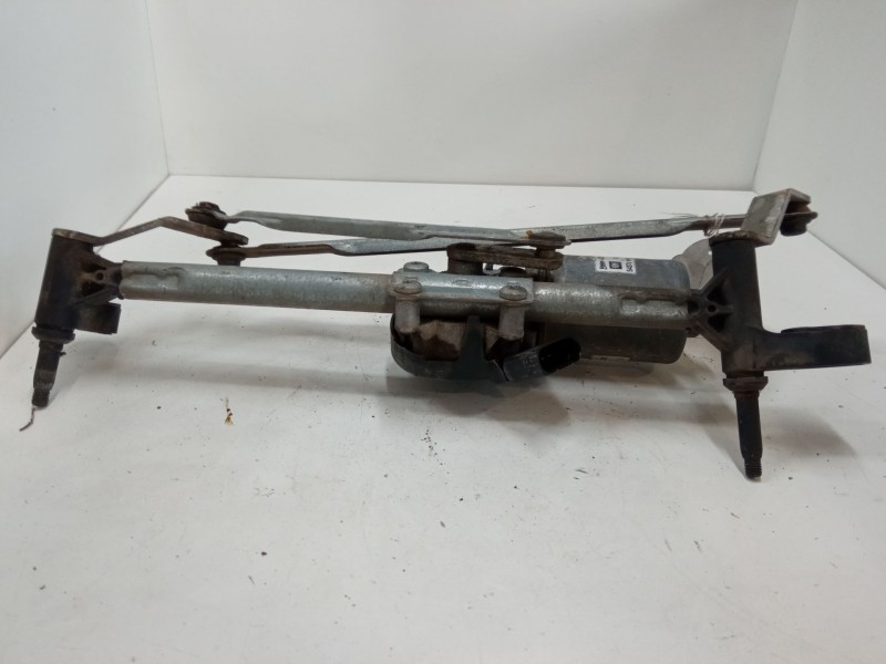 Recambio de motor limpia delantero para opel corsa d (s07) 1.3 cdti (l08, l68) referencia OEM IAM 405067   Recambio de motor limpia delantero para opel corsa d (s07) 1.3 cdti (l08, l68) referencia OEM IAM 405067