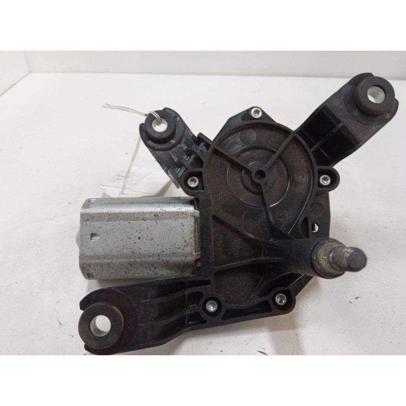 Recambio de motor limpia trasero para opel corsa d (s07) 1.3 cdti (l08, l68) referencia OEM IAM 53027312   Recambio de motor limpia trasero para opel corsa d (s07) 1.3 cdti (l08, l68) referencia OEM IAM 53027312