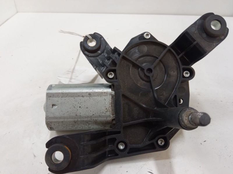 Recambio de motor limpia trasero para opel corsa d (s07) 1.3 cdti (l08, l68) referencia OEM IAM 53027312   Recambio de motor limpia trasero para opel corsa d (s07) 1.3 cdti (l08, l68) referencia OEM IAM 53027312