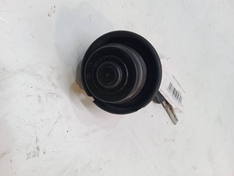 Recambio de tapon combustible para volkswagen polo iii classic (6v2) 60 1.4 referencia OEM IAM   