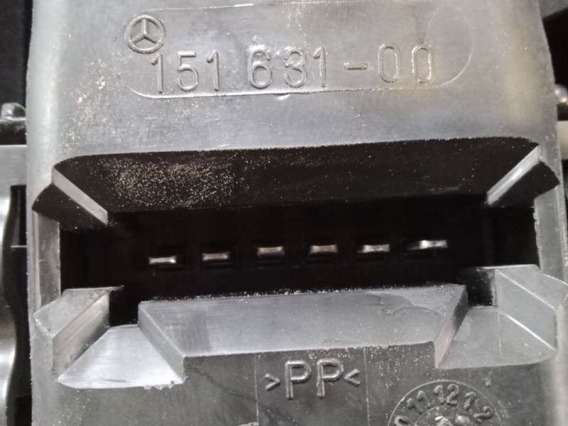 Recambio de piloto trasero izquierdo para mercedes-benz clase c coupé (cl203) c 200 kompressor (203.745) referencia OEM IAM 1516 Recambio de piloto trasero izquierdo para mercedes-benz clase c coupé (cl203) c 200 kompressor (203.745) referencia OEM IAM 1516