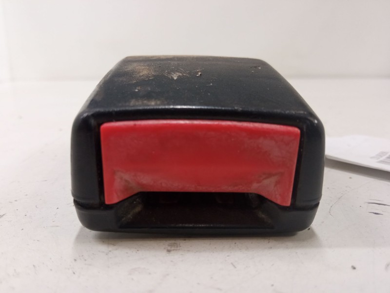 Recambio de anclaje cinturon delantero izquierdo para ford courier referencia OEM IAM   