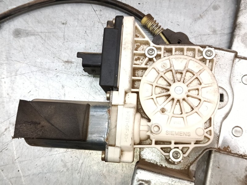Recambio de elevalunas electrico delantero izquierdo para citroën c2 (jm_) 1.4 hdi referencia OEM IAM 9641241380  