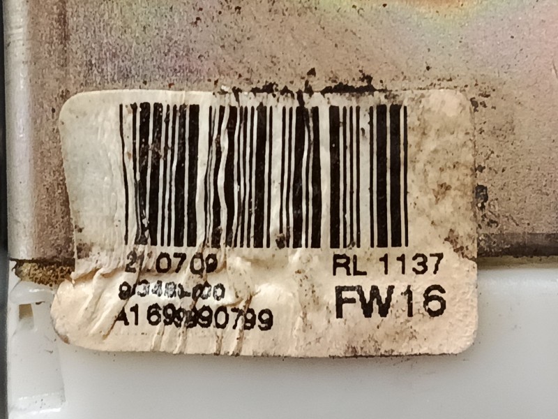 Recambio de cerradura puerta trasera izquierda para mercedes-benz clase a (w169) a 180 cdi (169.007, 169.307) referencia OEM IAM Recambio de cerradura puerta trasera izquierda para mercedes-benz clase a (w169) a 180 cdi (169.007, 169.307) referencia OEM IAM