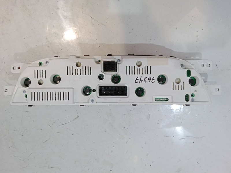 Recambio de cuadro instrumentos para ssangyong rodius i 2.7 xdi referencia OEM IAM 8020021403  11001131130S