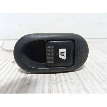 MANDO ELEVALUNAS DELANTERO IZQUIERDO 96401469XT 