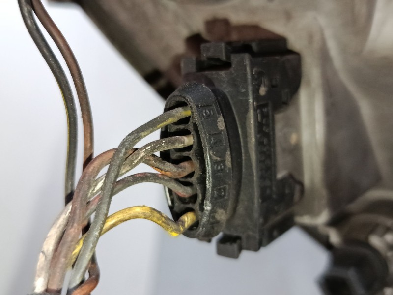 Recambio de faro derecho para mercedes-benz clase a (w168) a 170 cdi (168.008) referencia OEM IAM 1688201061   Recambio de faro derecho para mercedes-benz clase a (w168) a 170 cdi (168.008) referencia OEM IAM 1688201061