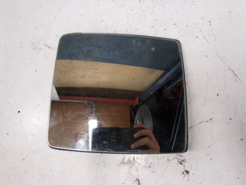 CRISTAL RETROVISOR IZQUIERDO 
