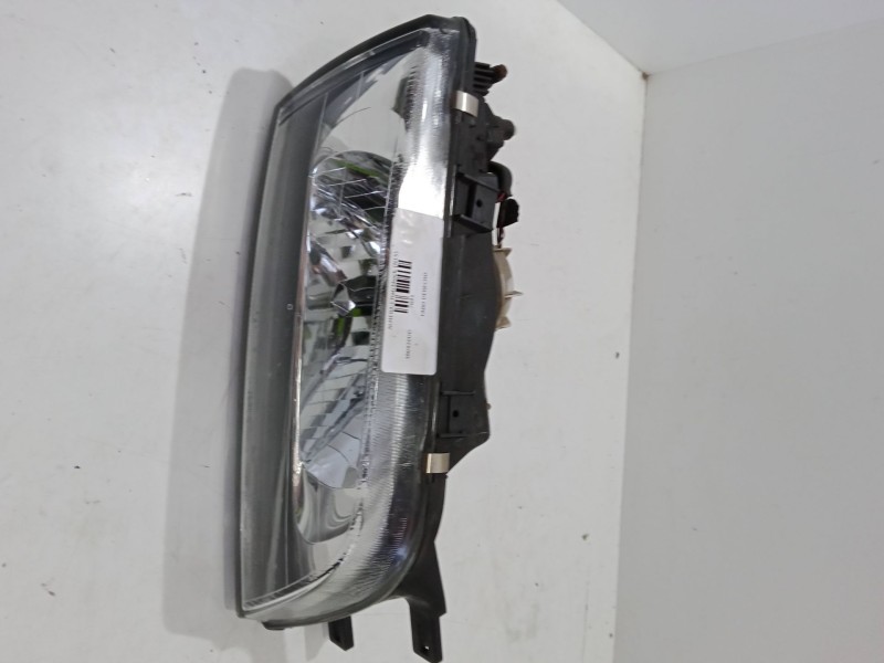 Recambio de faro derecho para nissan almera i hatchback (n15) 1.6 referencia OEM IAM   