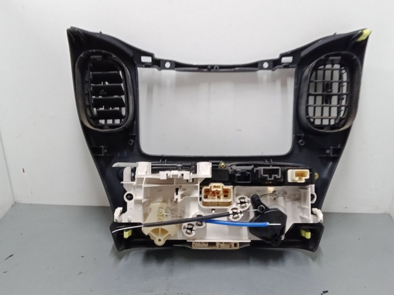 Recambio de mando calefaccion / a/a para toyota yaris verso (_p2_) 1.3 (ncp20_, ncp22_) referencia OEM IAM   