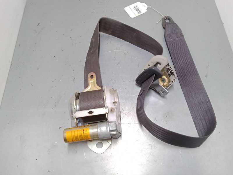 Recambio de cinturon seguridad delantero izquierdo para toyota yaris verso (_p2_) 1.3 (ncp20_, ncp22_) referencia OEM IAM   
