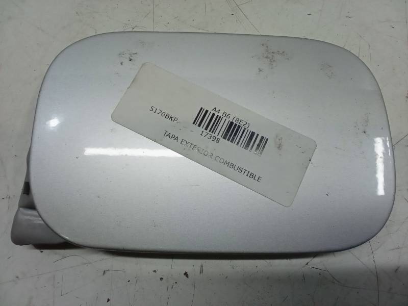 TAPA EXTERIOR COMBUSTIBLE 