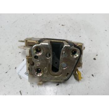 CERRADURA PUERTA DELANTERA DERECHA 