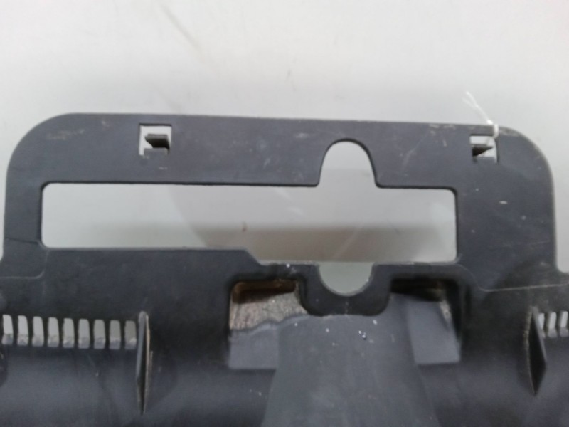 Recambio de rejillas capo para volkswagen touran (1t1, 1t2) 1.9 tdi referencia OEM IAM   