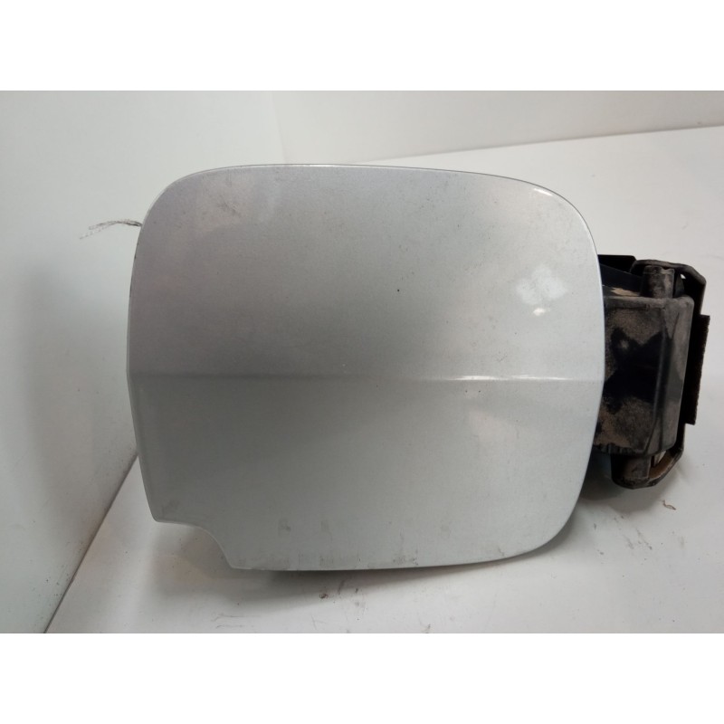 Recambio de tapa exterior combustible para renault clio iii grandtour (kr0/1_) 1.5 dci (kr0f) referencia OEM IAM 8200582904  