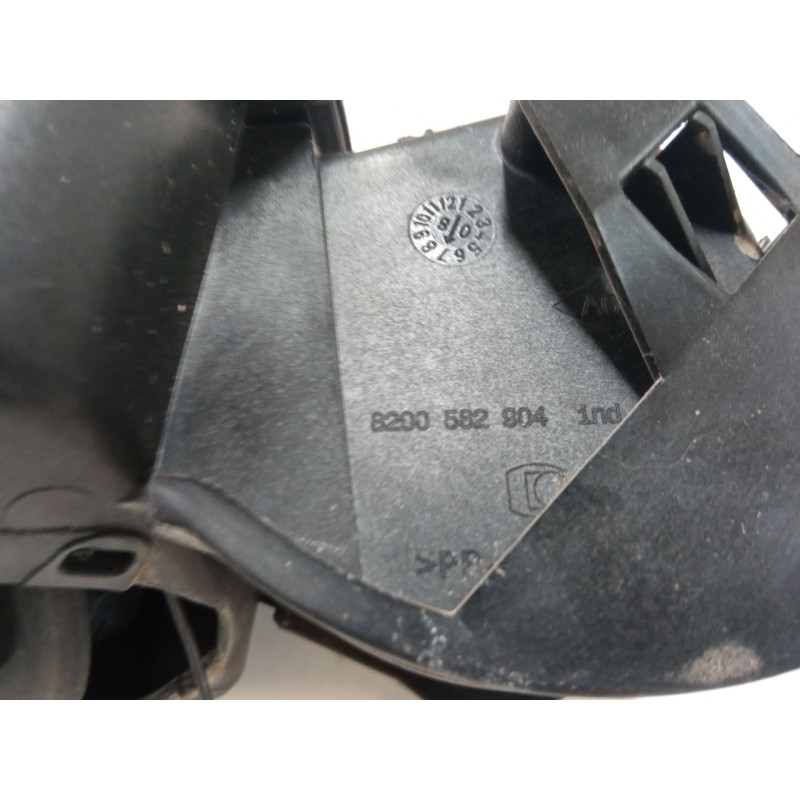 Recambio de tapa exterior combustible para renault clio iii grandtour (kr0/1_) 1.5 dci (kr0f) referencia OEM IAM 8200582904  