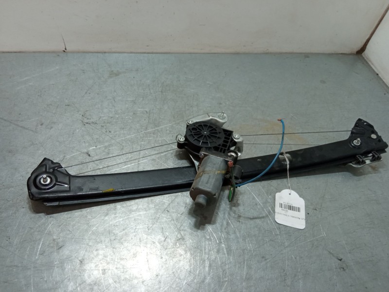 Recambio de elevalunas electrico trasero izquierdo para bmw x5 (e53) 3.0 d referencia OEM IAM 8243805  