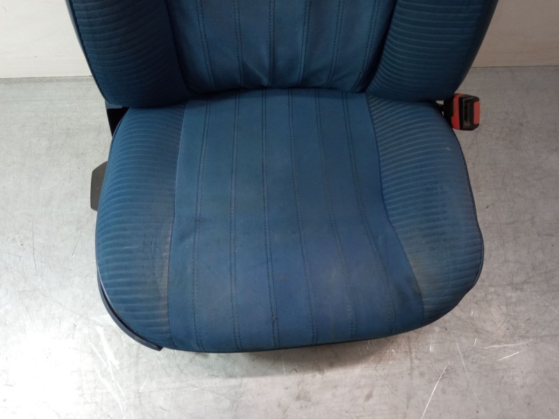 Recambio de asiento delantero derecho para peugeot 504 (a_, m_) 2.1 d (a20, m20) referencia OEM IAM   
