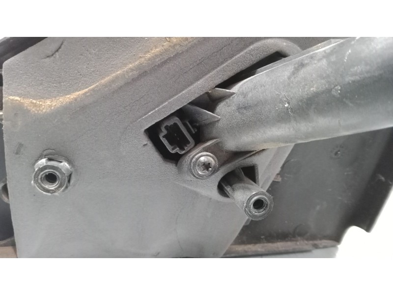 Recambio de retrovisor derecho para renault clio iii (br0/1, cr0/1) 1.5 dci referencia OEM IAM   