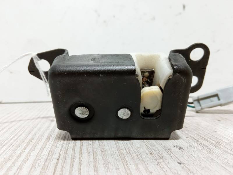 CERRADURA MALETERO / PORTON 