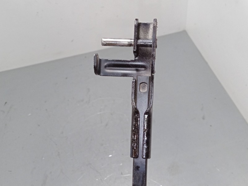 Recambio de brazo limpia delantero derecho para opel astra h (a04) 1.6 (l48) referencia OEM IAM   