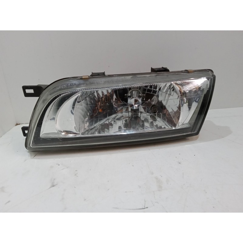 Recambio de faro izquierdo para nissan almera i hatchback (n15) 1.6 referencia OEM IAM   