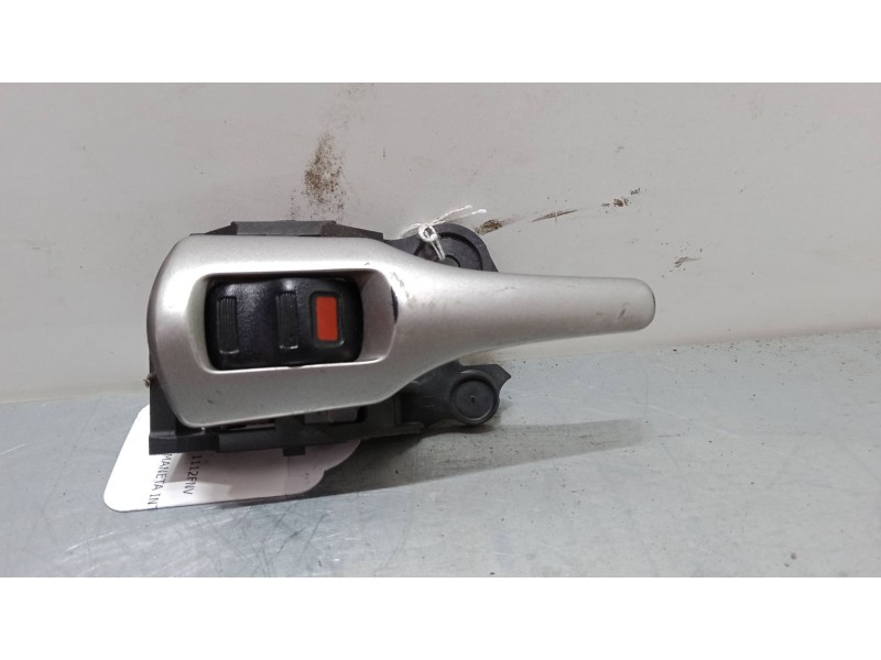 Recambio de maneta interior puerta trasera derecha para toyota auris (_e15_) 2.0 d-4d (ade150_) referencia OEM IAM   