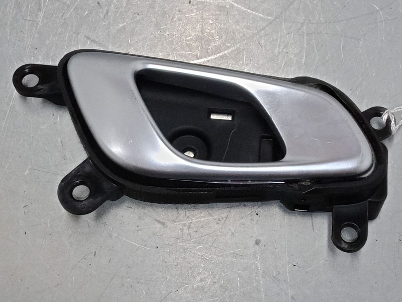 Recambio de maneta interior puerta trasera derecha para kia ceed tourer (cd) 1.6 crdi 136 referencia OEM IAM   