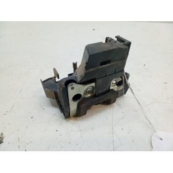 CERRADURA PUERTA DELANTERA IZQUIERDA 