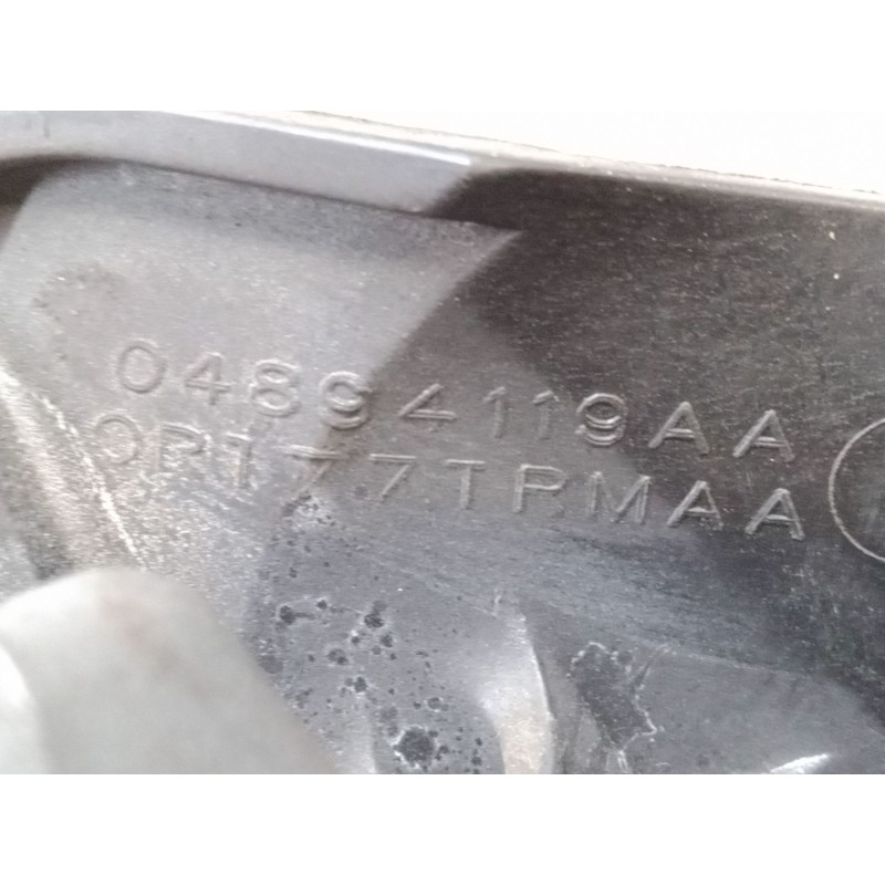 Recambio de maneta interior puerta delantera izquierda para chrysler voyager iv (rg, rs) 2.5 crd referencia OEM IAM   