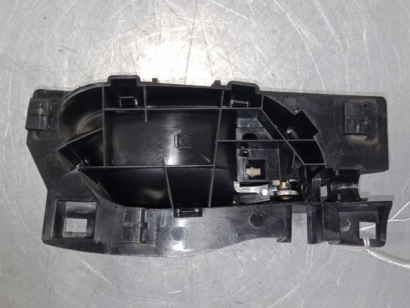 Recambio de maneta interior puerta delantera izquierda para peugeot 208 i (ca_, cc_) 1.6 hdi / bluehdi 75 referencia OEM IAM   