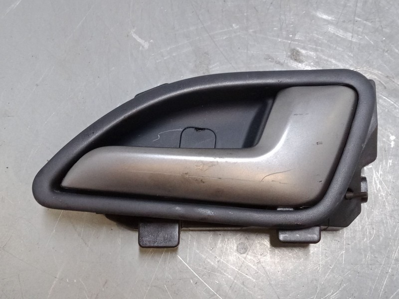 Recambio de maneta interior puerta delantera derecha para kia rio iii (ub) 1.1 crdi referencia OEM IAM   