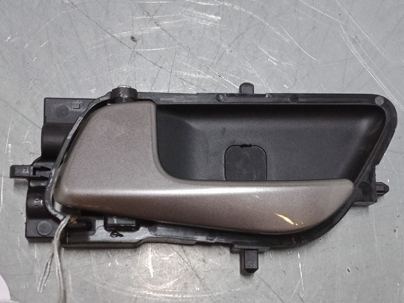 Recambio de maneta interior puerta trasera izquierda para hyundai i20 ii (gb, ib) 1.2 referencia OEM IAM   