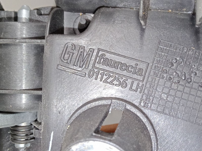 Recambio de maneta interior puerta delantera izquierda para opel corsa d (s07) 1.4 (l08, l68) referencia OEM IAM   