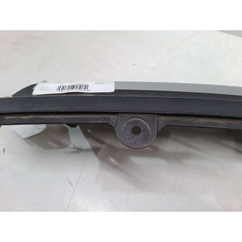 Recambio de rejillas capo para kia sportage ii (je_, km_) 2.0 crdi referencia OEM IAM   