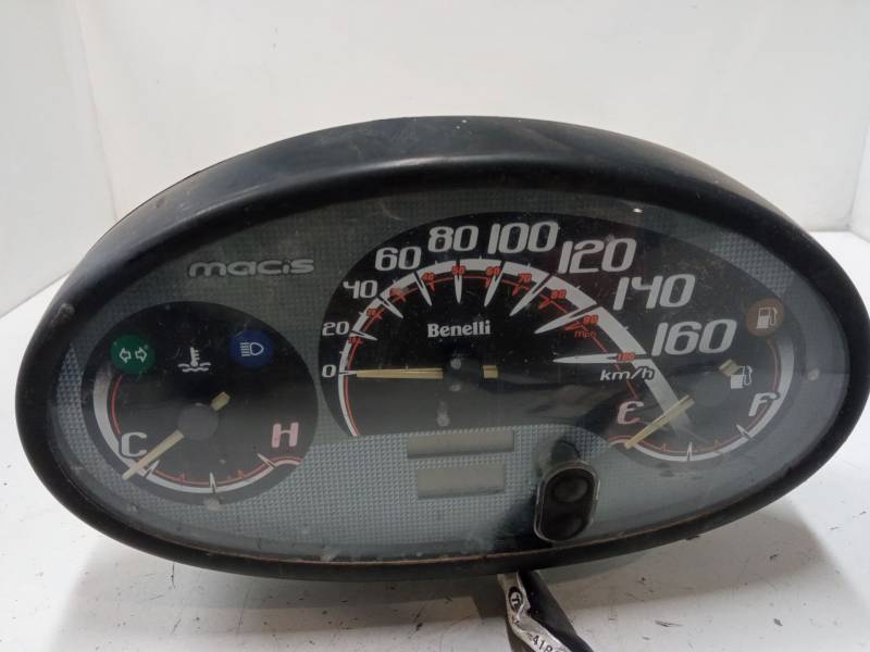 CUADRO INSTRUMENTOS qj125t30b 