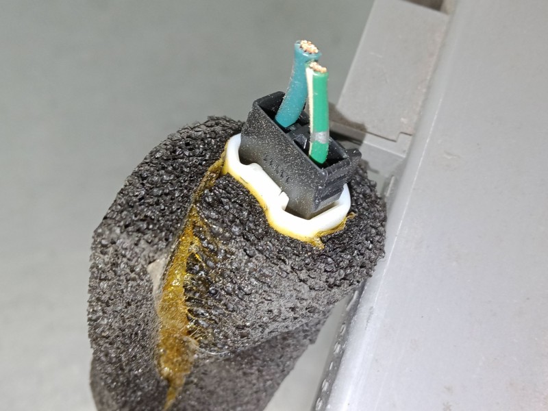 Recambio de luz central de freno para toyota avensis (_t25_) 2.4 (azt251_) referencia OEM IAM   