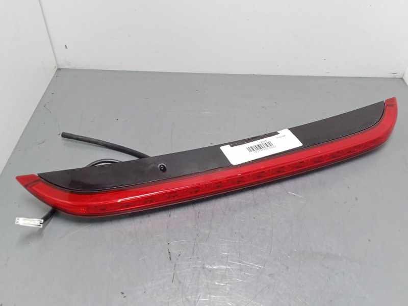 Recambio de luz central de freno para kia ceed tourer (cd) 1.6 crdi 136 referencia OEM IAM   