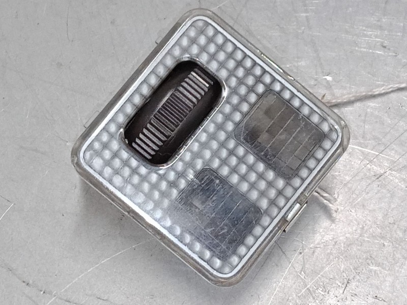 Recambio de luz interior central para citroën berlingo / berlingo first monospace (mf_, gjk_, gfk_) 1.9 d (mfwjz) referencia OEM