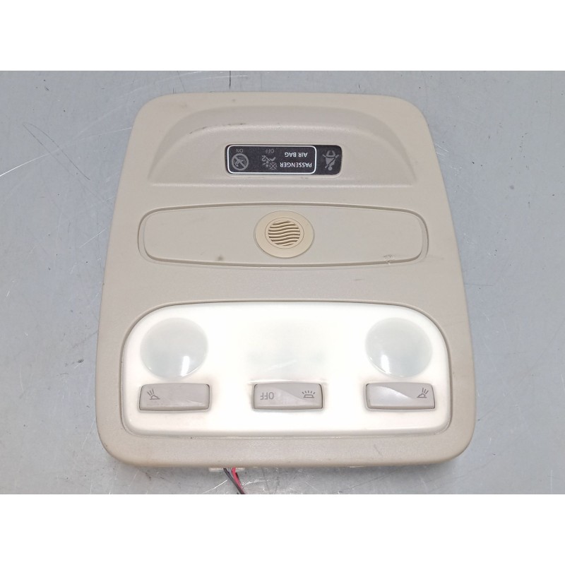 Recambio de luz interior delantera para renault captur i (j5_, h5_) 1.5 dci 90 referencia OEM IAM   