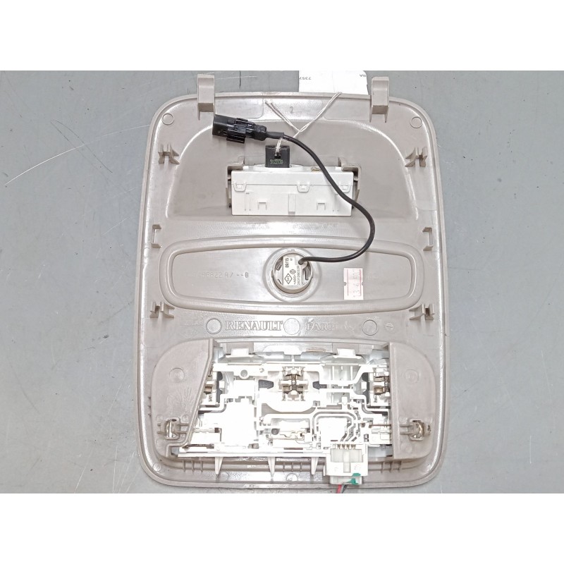 Recambio de luz interior delantera para renault captur i (j5_, h5_) 1.5 dci 90 referencia OEM IAM   