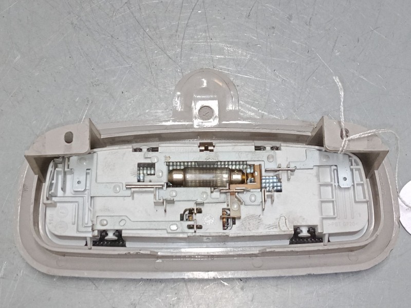 Recambio de luz interior delantera para ford fiesta v (jh_, jd_) 1.6 tdci referencia OEM IAM   