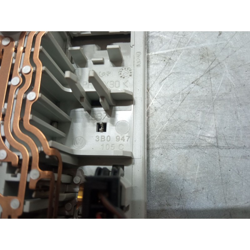 Recambio de luz interior delantera para seat cordoba (6l2) 1.9 tdi referencia OEM IAM   