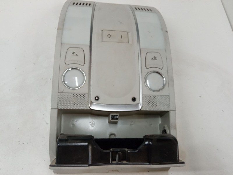 Recambio de luz interior delantera para audi a6 allroad c6 (4fh) 3.0 tdi quattro referencia OEM IAM 4F0951177  