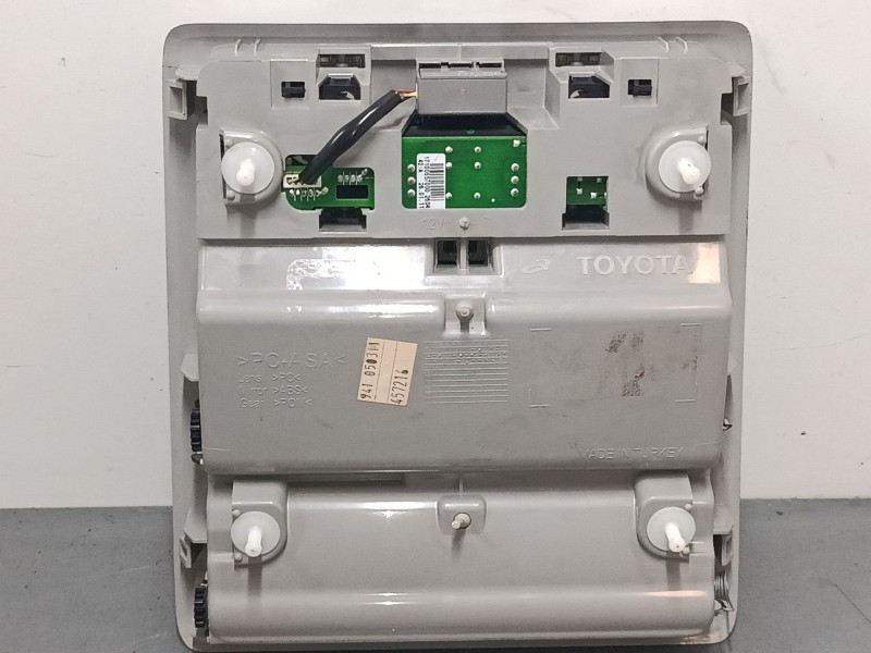 Recambio de luz interior delantera para toyota verso (_r2_) 1.6 (zgr20_) referencia OEM IAM   