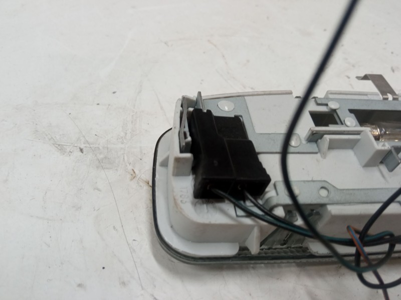 Recambio de luz interior delantera para ford fiesta v (jh_, jd_) 1.3 referencia OEM IAM   